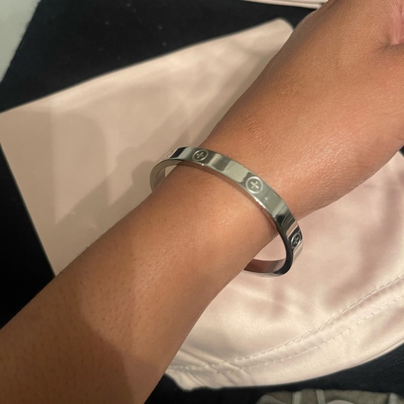 None Jewelry - LOVE BRACELET